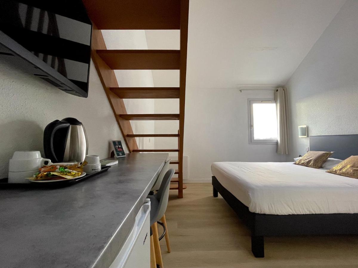 Hotel Arcadia Lannion Bagian luar foto
