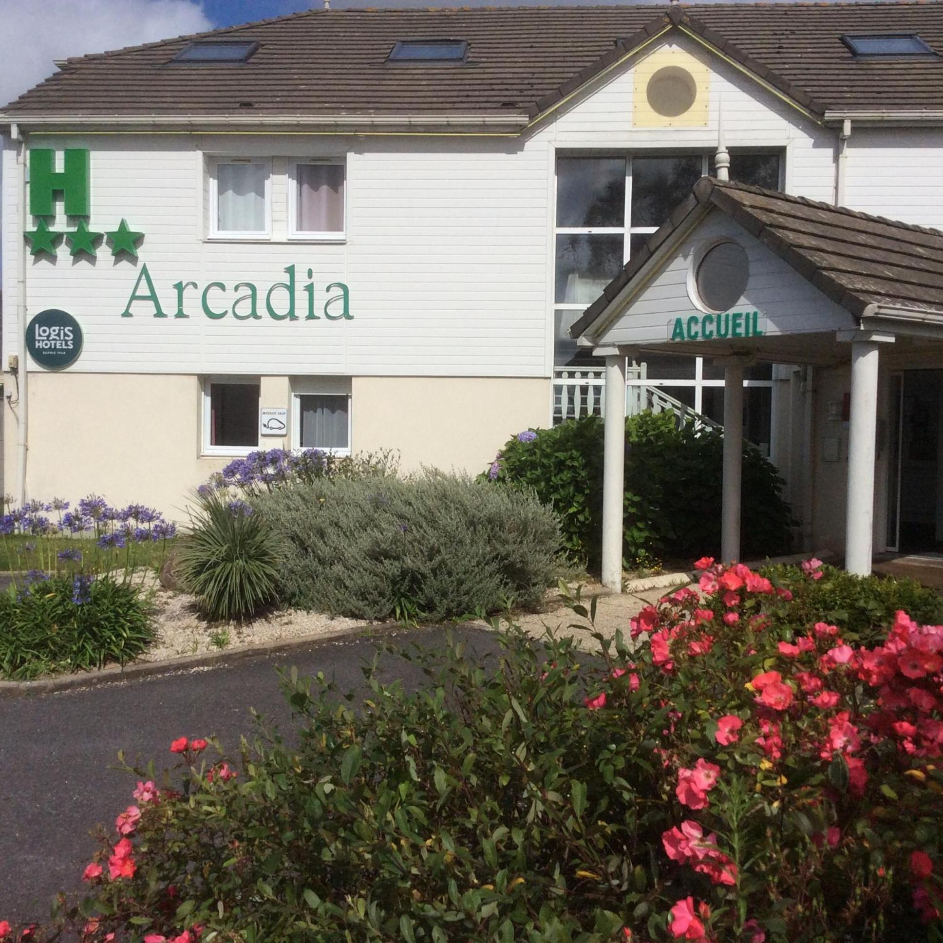 Hotel Arcadia Lannion Bagian luar foto
